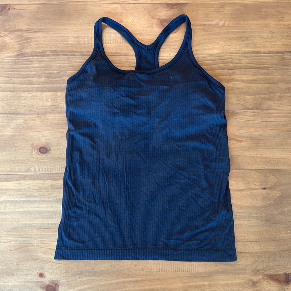 Lululemon Ebb to Street Tank